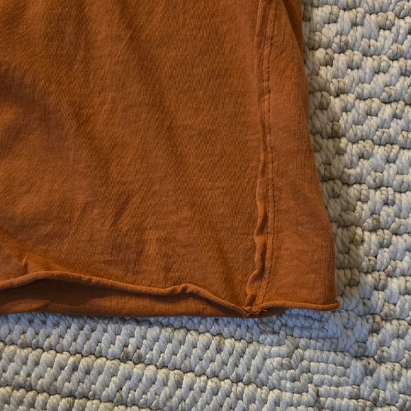 Crop Tee - Picture 5 of 6